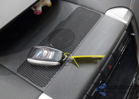 2021 Subaru Ascent Touring из США, поврежденный, VIN 4S4WMARD6M3424048